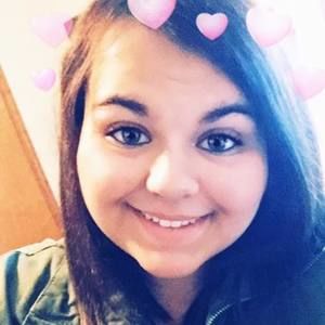 Meet your Posher, Abigail leigh